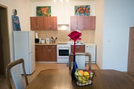 Town Hall 3 Bedroom Apartment Vilnius Luaran gambar