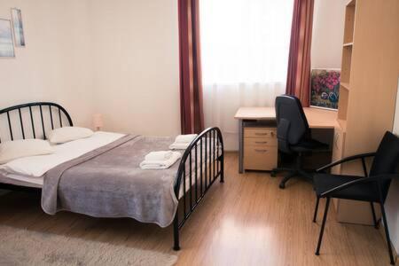 Town Hall 3 Bedroom Apartment Vilnius Luaran gambar
